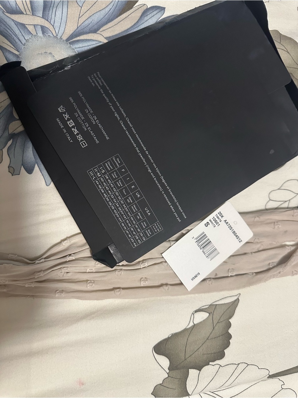 Chanel White 2020 20K CC Logo ‘Runway’ Tights Stockings
